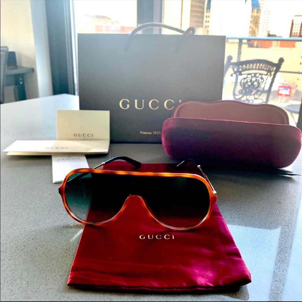 NEW Gucci 99mm Shield Aviator Sunglasses Havana